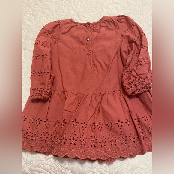 GAP Girls' Eyelet Tiered Dress - Rose - Picture 5 of 8